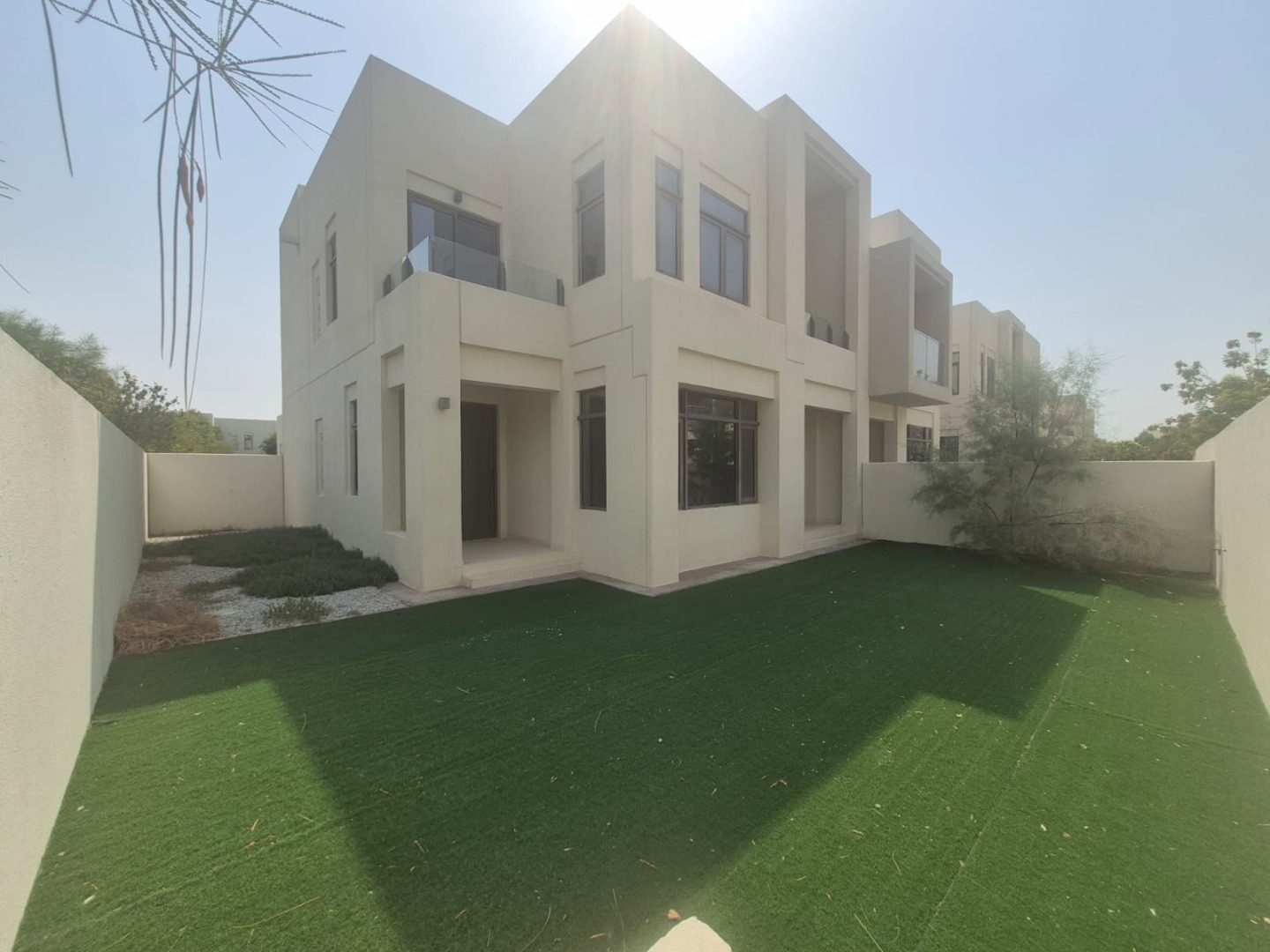 Mira Oasis 2