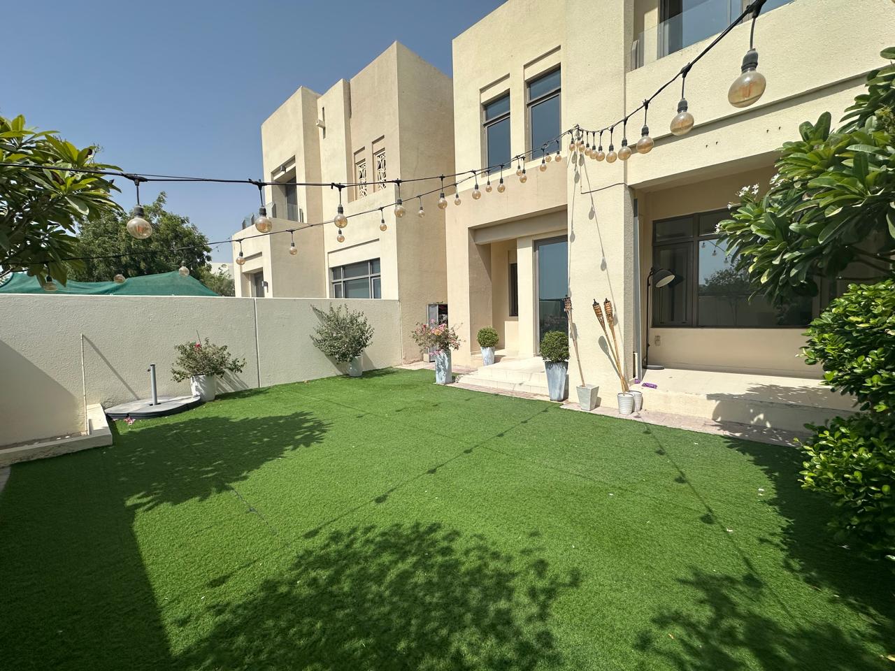 Mira Oasis 1