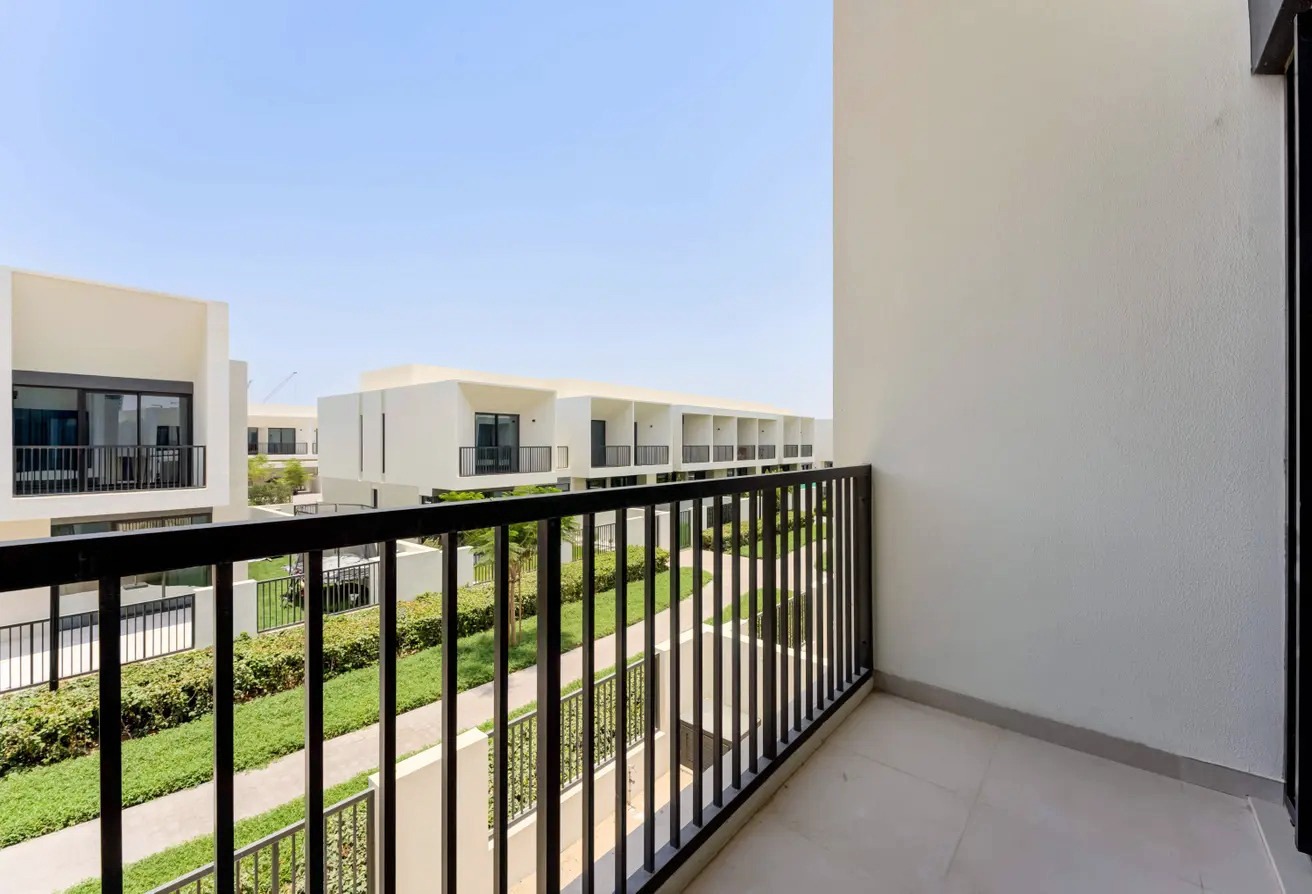 Maha Townhouses